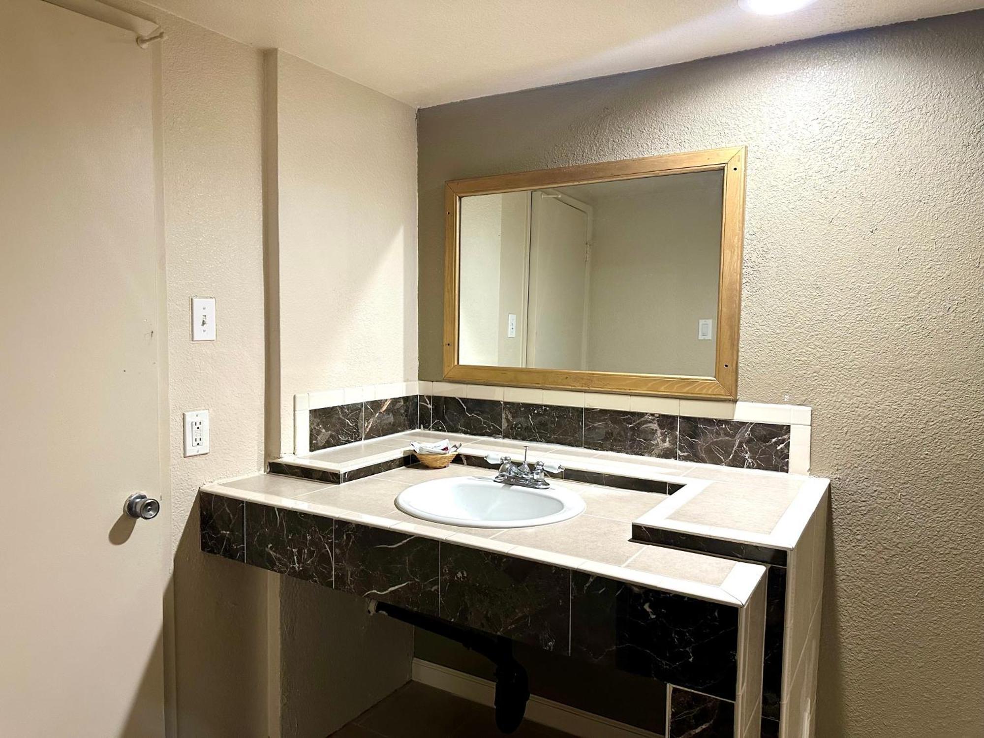 Regency Inn Фресно Екстер'єр фото